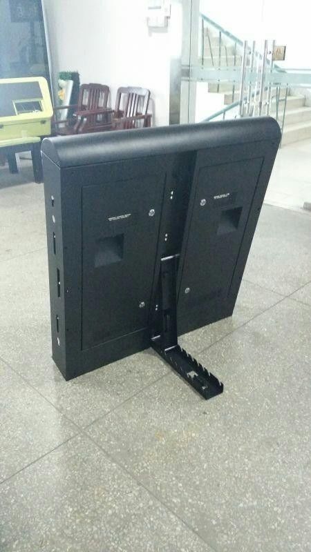 球場屏箱體